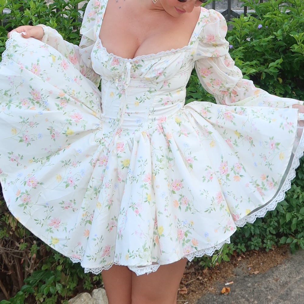 SHEIN Cream Floral Puff Sleeve Mini Dress - Picture 6 of 7